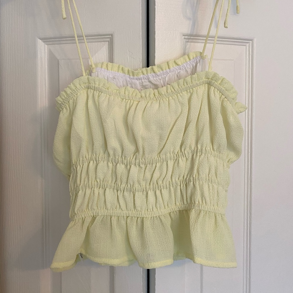 Line and dot, cropped bubble spaghetti strap tank. M, light neon green, NWOT